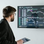 Роль советников в арбитраже Форекс trading-724.jpg